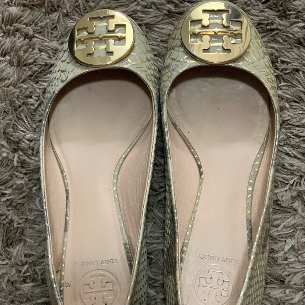 Authentic Tory Burch gold/brown faux snakeskin flats.